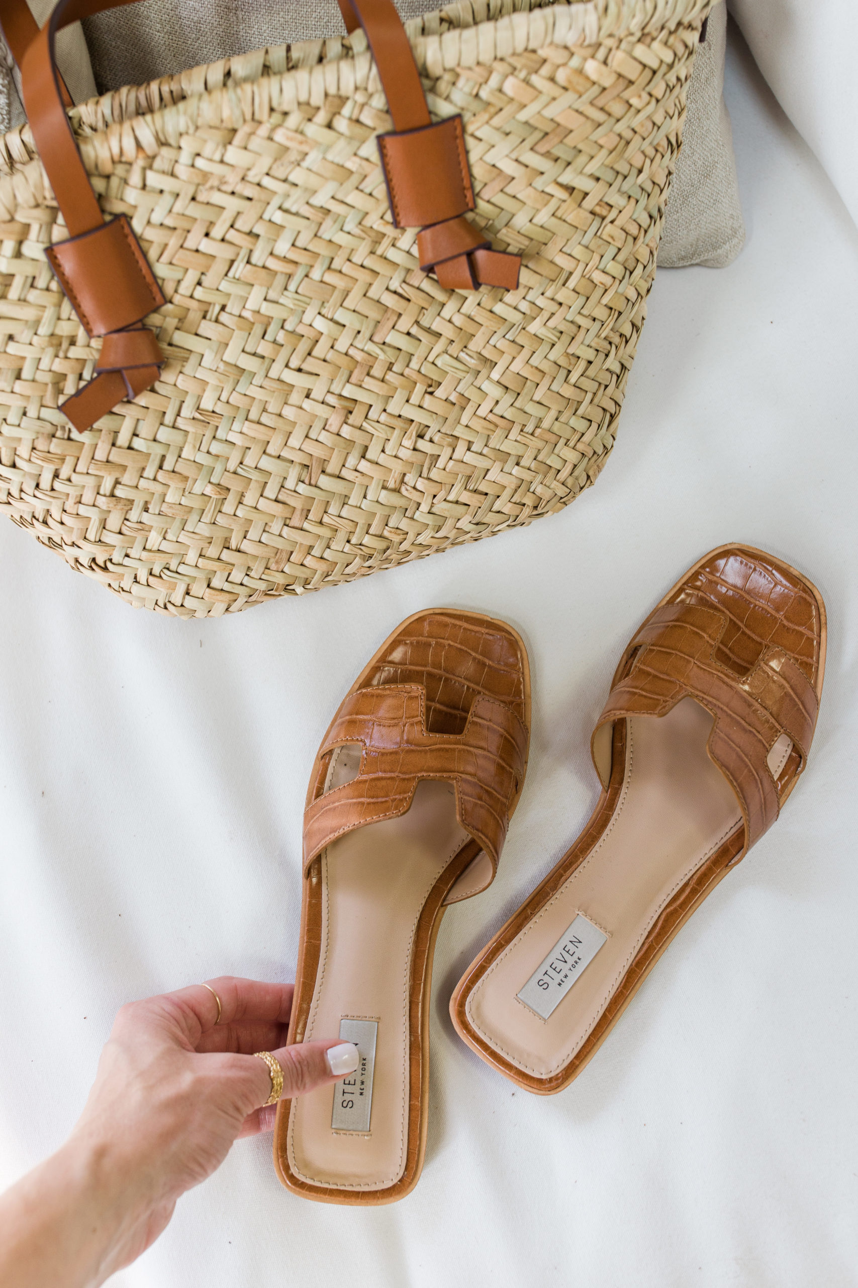 25+ Cute Summer Sandals Flat, Slide, and Dressy Natalie Yerger