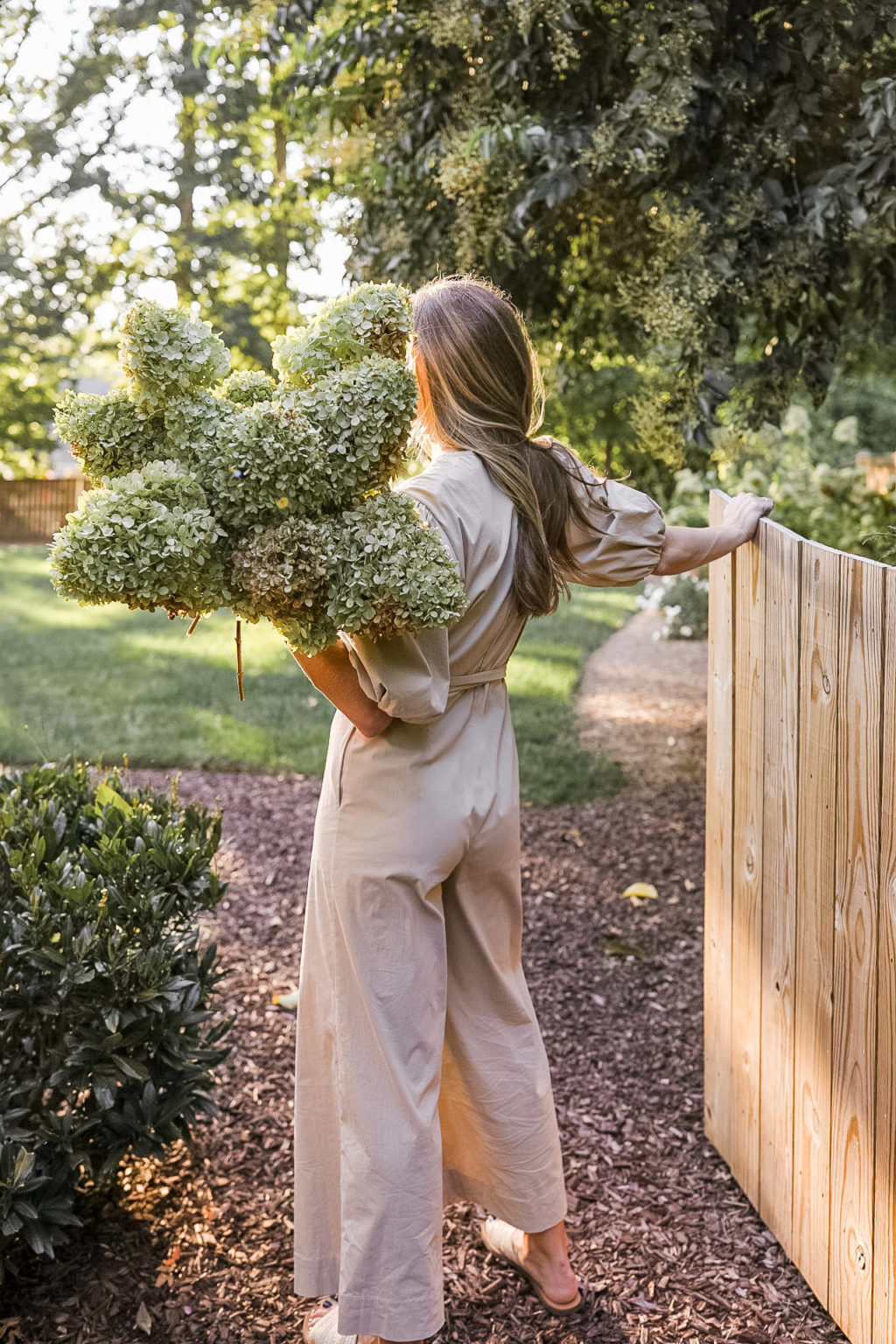 How I Dry Our Hydrangeas + Vases You Won't Regret Buying