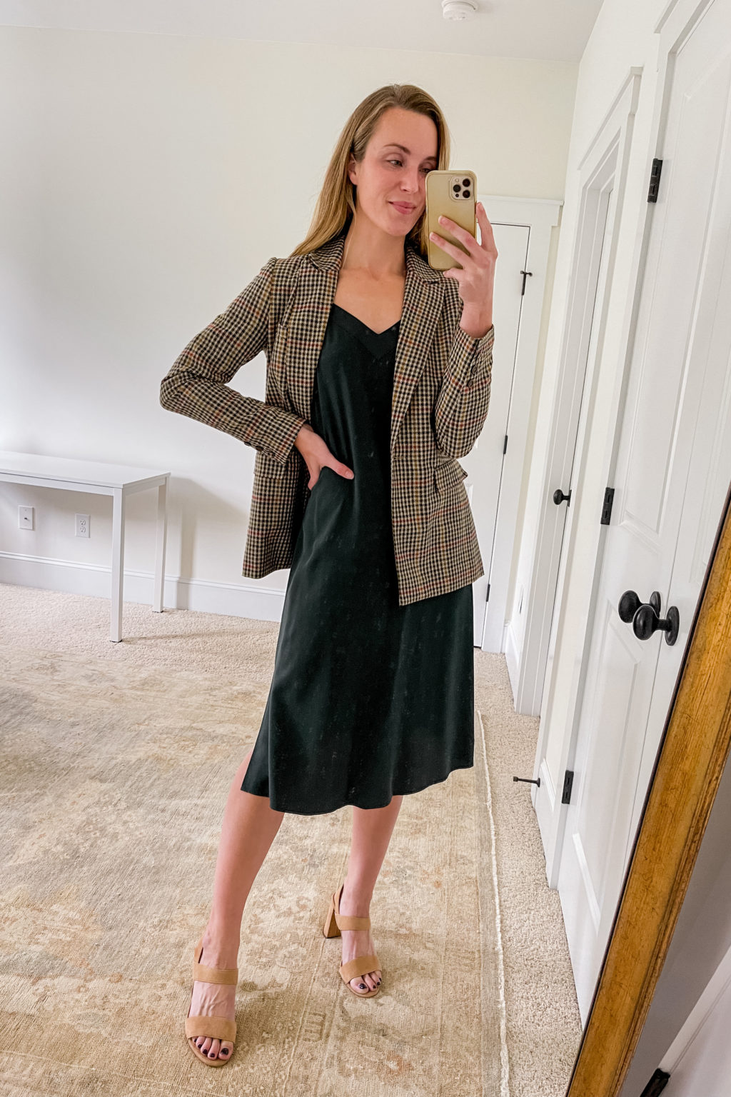 styling a plaid blazer