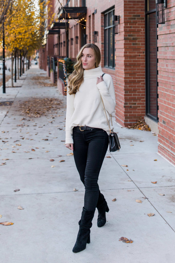 what to wear with black jeans white sweater black booties