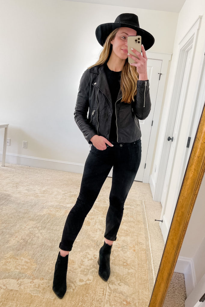 how to wear black jeans in an all black outfit