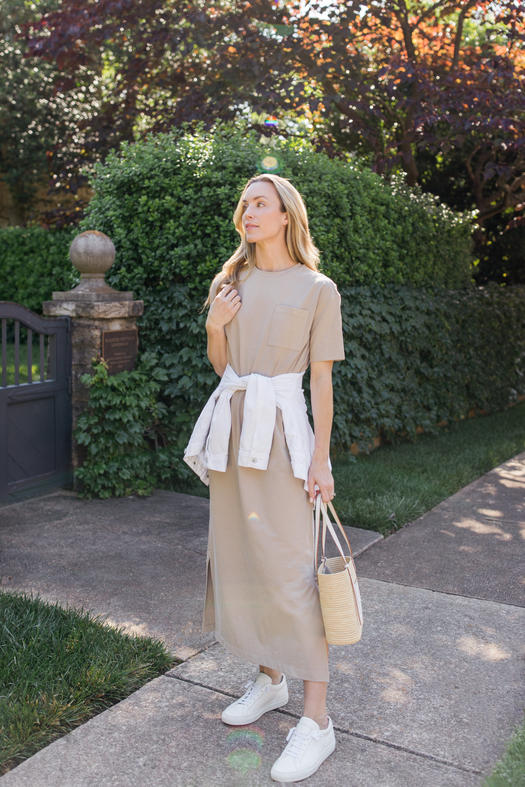 t shirt dress outfit with sneakers