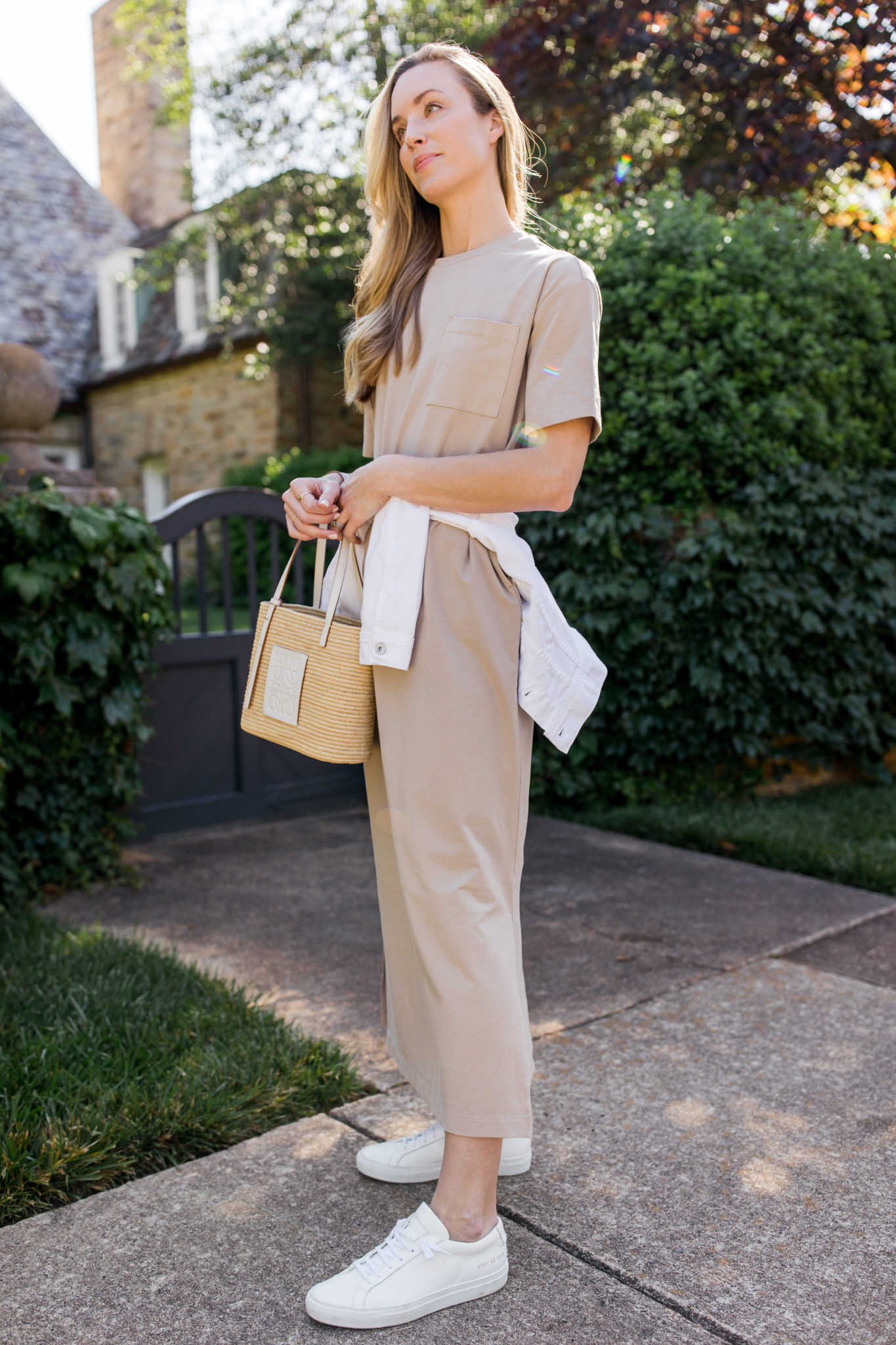 How to Wear a TShirt Dress Outfit with Sneakers Natalie Yerger