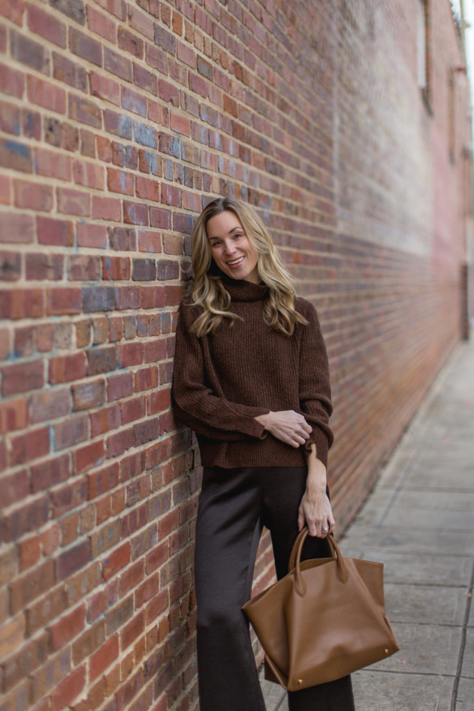 how to mix textures in fall and winter outfits