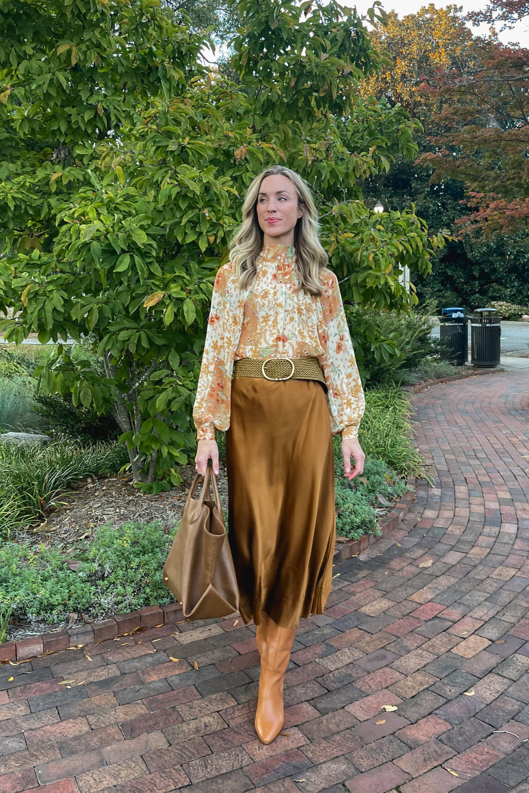 13 Fall Skirt Outfits – Natalie Yerger
